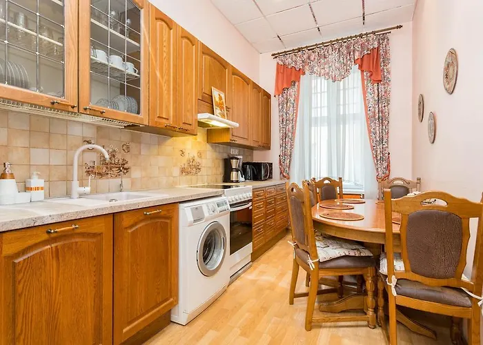 Orchid Apartment Old Town